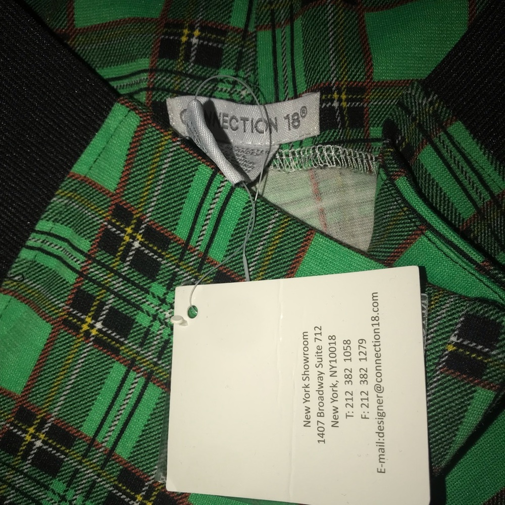 Holiday shorts - Picture 3 of 4